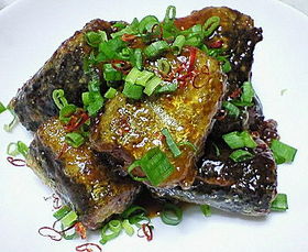 ピリ辛揚げ焼き秋刀魚♪ご飯が止まらない~
