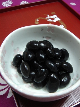 いつでも食べたい★ふっくら黒豆煮