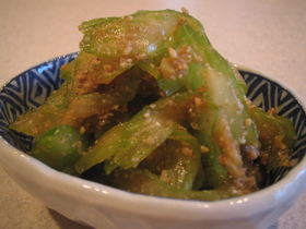 セロリの箸休め