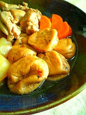 がんもと鶏もも肉の煮物