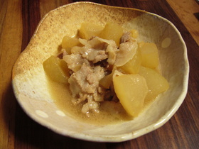 ごはんがすすむ！冬瓜と豚肉の炒めもの