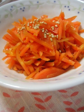 レンジで簡単副菜●人参のナムル