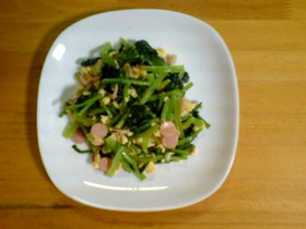 我が家の定番~ほうれん草+卵+チーズ炒め