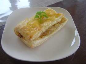 冷凍パイシートで簡単☆バナナアップルパイ