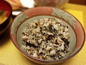 ☆韓国のり風味☆になった炊き込み御飯