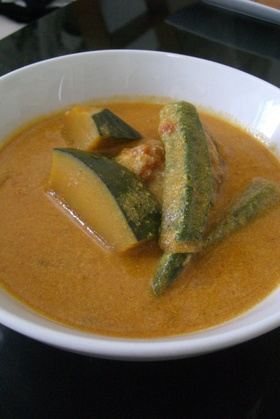 ＊かぼちゃとオクラの豆乳カレー＊