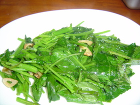 青菜の塩炒め