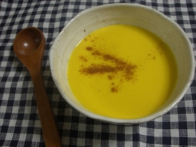 冷たくしても美味しい。カボチャのスープ
