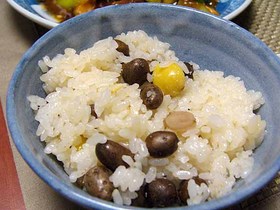 むかごと銀杏の炊きおこわ