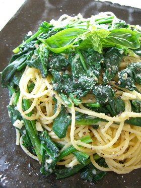 ☆ほうれん草とパルメザンのパスタ☆