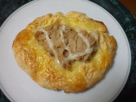 ホットケーキミックスで!簡単おかずパン☆