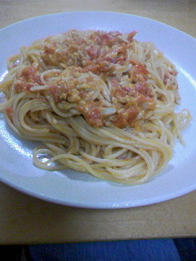 カニのトマトクリームパスタ