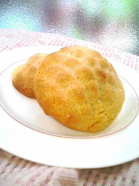 クッキー×ロールパン＝メロンパン♪