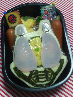 キャラ弁・仮面ライダー電王サンドイッチ