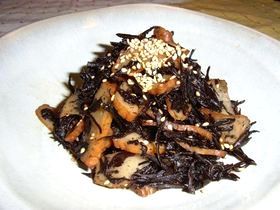 レンジで3分♪簡単ひじきのごまポン煮☆
