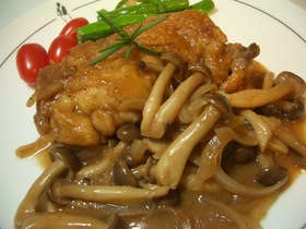 鶏肉の赤ワイン＆バルサミコ酢煮込み