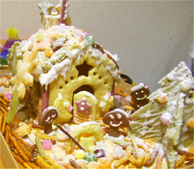 ☆２００７☆クリスマスお菓子の家　　♪