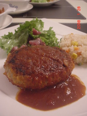 フンワリ キャベツハンバーグ