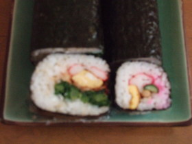 キムチとかにかまの恵方巻