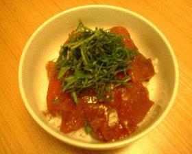 マグロのポキ丼風