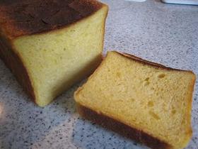 自家製酵母でかぼちゃ食パン