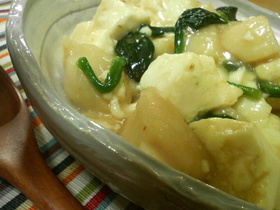 ホタテ貝柱と豆腐の中華煮。