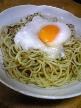 のりとツナのパスタ♪♪温玉・とろろのせ♪