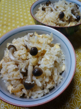 シンプルでおいしい☆しめじご飯