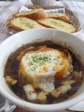 お店の味☆オニオングラタンスープ