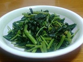 明日葉(あしたば)のバター炒め