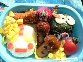 ウルトラマン弁当♪キャラ弁(*´∀｀*)