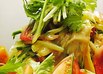 黄ニラと香菜のサラダ