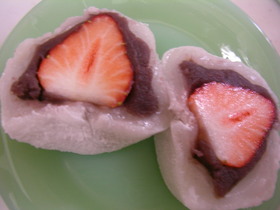 レンジで作れるいちご大福♡