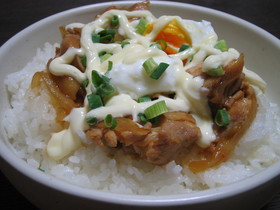 ちょい辛親子丼