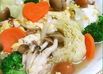 野菜たっぷり煮込みうどん