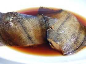 レンジで簡単カレイの煮付け