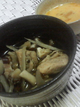 ササミ×ごぼう×茸 の すき焼き
