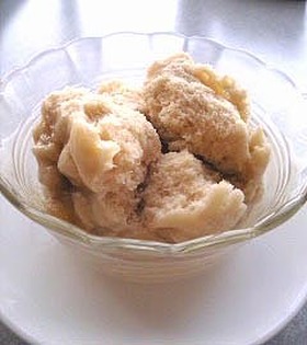 混ぜて蒸すだけ！簡単☆メープル蒸しパン