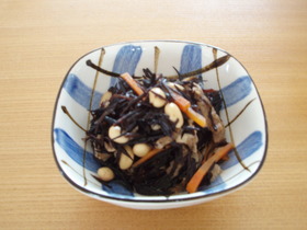 大豆がいっぱい☆ひじきの煮物