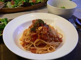 ツナとトマトのパスタ