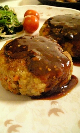 ヘルシーやわらか豆腐ハンバーグ♪
