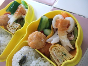 お弁当に★ちくわリボン