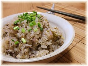 磯の香♪豚肉と海苔の佃煮の炊き込みご飯