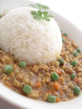 そぼろ凍り豆腐のカルシウムキーマカレー風