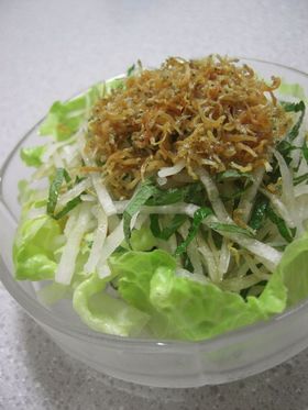 ポン酢で☆カリカリじゃこ乗せ大根サラダ♪