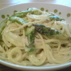 アスパラとツナのクリームパスタ(春) アスパラとツナのクリームパスタ(春)