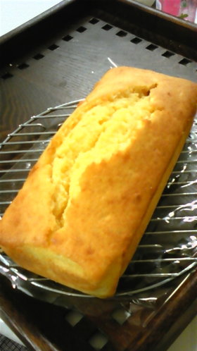 プロセスチーズパウンドケーキ