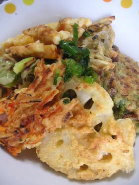 納豆のかき揚げと野菜の天婦羅丼