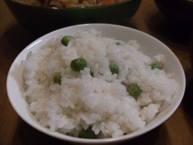 後入れ豆ご飯で緑が綺麗