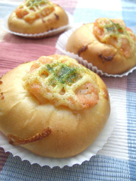 Bread＊たらもサラダパン